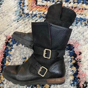 Sorel moto boots